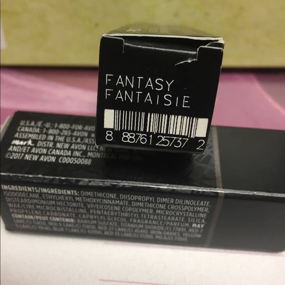 LIPSTICK - Picture 2 of 6